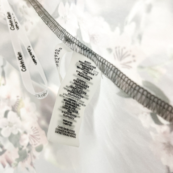 Calvin Klein Grey Sleeveless Floral Blouse - Picture 2 of 10